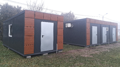 Ostrów Mazowiecka - Pod koniec listopada b.r. zakupiono szatnie kontenerowe w ra