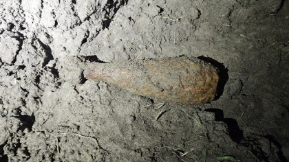 Ostrów Mazowiecka - Podczas rutynowych prac rolnych ziemia ujawniła niebezpieczn