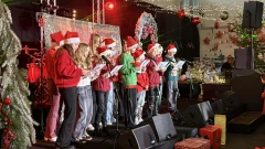 Świąteczna magia zawitała do Broku. Jarmark Bożonarodzeniowy przyciągnął tłumy (zdjęcia, …