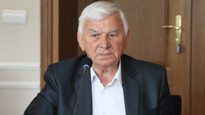 Ostrów Mazowiecka - Pod koniec ostatniej sesji Rady Powiatu Ostrowskiego radny W