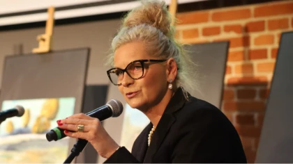 Ostrów Mazowiecka - Burmistrz Ostrowi Mazowieckiej Hubert Betlejewski podpisał z