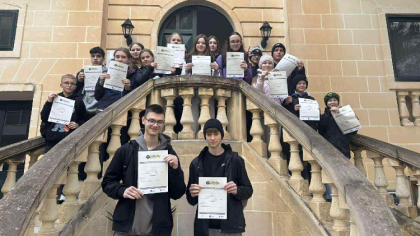 Ostrów Mazowiecka - Zamiast słońca – huragan. Zamiast nudy – eksplozja emocji. M