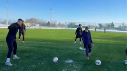 Ostrów Mazowiecka - Ze względu na brak możliwości korzystania z własnego boiska 