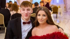 Sto dni do dorosłości. Przypominamy jak maturzyści "Rubinka" bawili się na studniówce (zd…