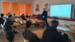Spotkanie z policjantem w ZSCKR w Starym Lubiejewie