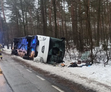 Ostrów Mazowiecka - Poranek w sąsiednim powiecie, na krajowej 62 zaczął się od d