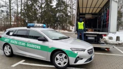 Przemyt e-papierosów zatrzymany pod Ostrowią Mazowiecką. KAS przejął towar za 1.9 mln zł …