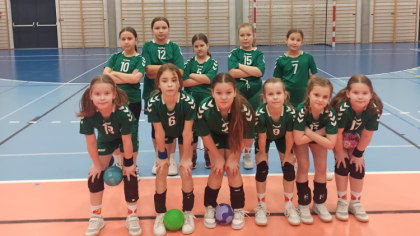 Ostrów Mazowiecka - Młodsza grupa ligowa UKS-u Dwójka Małkinia Górna (kategoria: