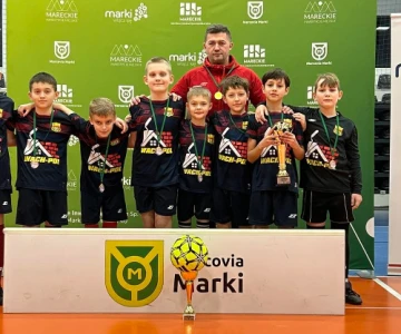 Niedziela w Markach upłynęła pod znakiem halowych emocji, a drużyna ks2015 pokaz