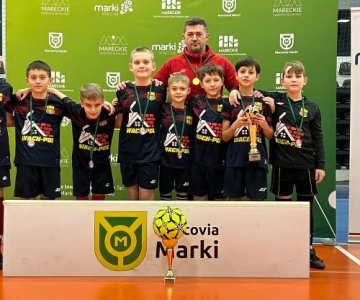 Znakomity występ młodych piłkarzy Ostrovii Ostrów Mazowiecka podczas turnieju Ma