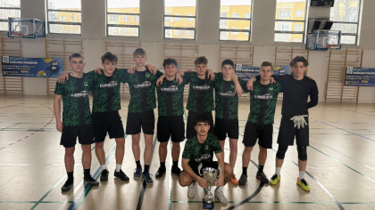 Ostrów Mazowiecka - W hali sportowej Liceum Ogólnokształcące im. Mikołaja Kopern