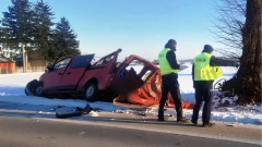 Bus z osobami z niepełnosprawnościami uderzył w ciężarówkę. Trzy osoby zginęły