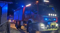 Ogień w kominie i pilna akcja strażaków. Alarm w Zaszkowie