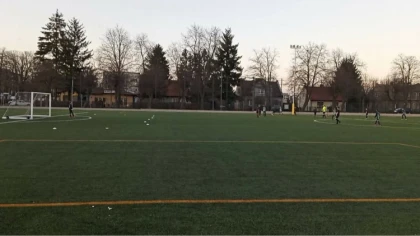 Bardzo udanie zainaugurował swoje granie w formule 9 na 9 ze