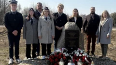 Zapalili znicze pod tablicą upamiętniającą postać Jana Maletki