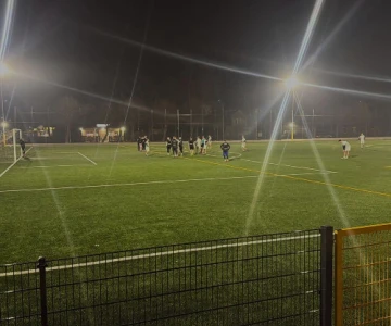 MKS Małkinia rozegrał bardzo ofensywny mecz kontrolny i pewnie pokonał Iskrę Zar