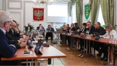 Awantura na całe miasto. Radny Paweł Pecura idzie do sądu, rada zbierze się na nadzwyczaj…