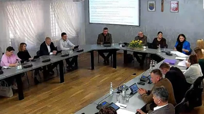 Punktem zapalnym był projekt uchwały o zaciągnięciu długoter