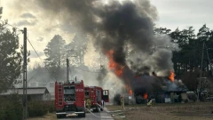 Dramatyczne chwile w Nowej Osuchowej. Płonął drewniany dom (zdjęcia)