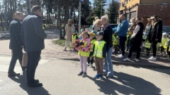 Blisko 150 przedszkolaków przeszło ulicami Małkini Górnej.  Odbył się 23. Marsz Ekologicz…