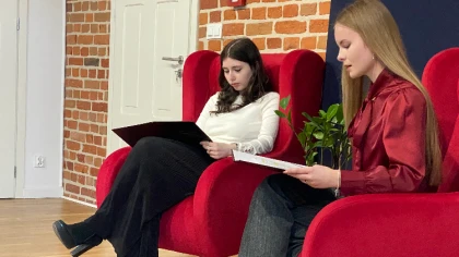 48 uczestników - młodszych i starszych - sięgnęło po książki