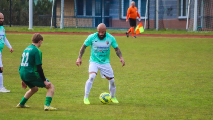 Ostrów Mazowiecka - Iskra Zaręby Kościelne wygrała na wyjeździe z ŁDK II Łosice 