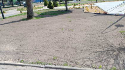Ostrów Mazowiecka - Chodzi o pomnik upamiętniający 100. rocznicę odzyskania prze