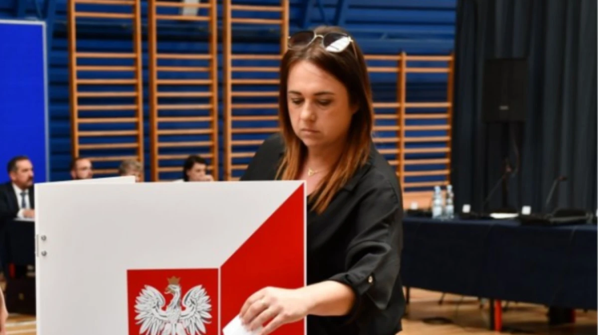 - Chciałabym złożyć wniosek o rezygnacji z pełnienia funkcji wiceprzewodniczącej Rady Miejskiej – na początku sesji 22 kwietnia ogłosiła