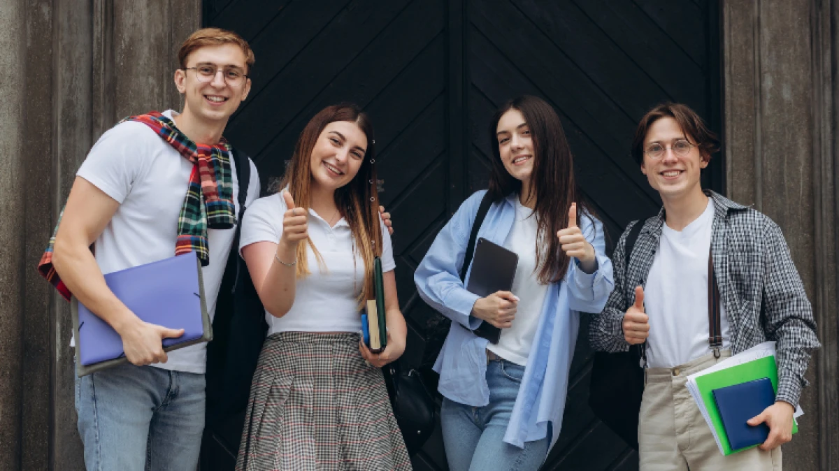 15 kwietnia 2026 r. w Powiatowej Hali Sportowej przy LO im. M. Kopernika w Ostrowi Mazowieckiej odbędą się Ostrowskie Targi Edukacyjne.
[foto]4