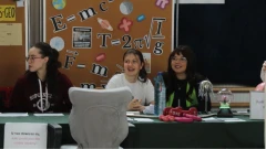 Tłumy młodzieży i mnóstwo pytań. Tak wyglądały Ostrowskie Targi Edukacyjne (zdjęcia, wide…