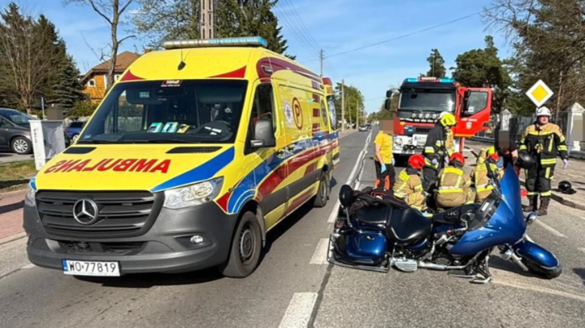 Do zdarzenia doszło w niedzielę 3 maja 2026 ok. godziny 16.00 przy ul. Jarosława Dąbrowskiego w Broku. 
[foto]47944[/foto]
[reklama]3[/rekla