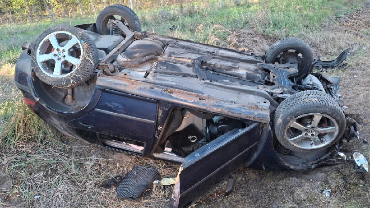 Do tego wypadku doszło 9 maja 2026, przed godz. 19.00 na drodze S8 w Nagoszewie. Auto zjechało z drogi i dachowało.
[foto]48117[/foto]
- Mundu
