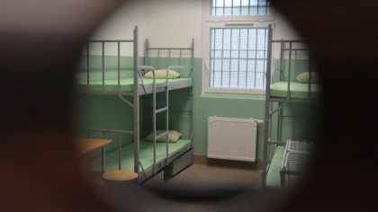 Policjanci zatrzymali w gminie Wąsewo mężczyznę z trzema nak
