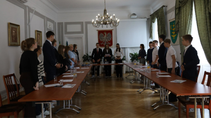 Ostrów Mazowiecka - 16 czerwca br. odbyła się kolejna sesja Młodzieżowej Rady Mi