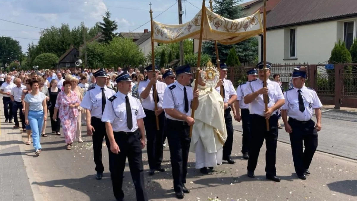 W czwartek, 4 czerwca, wierni parafii w Prostyni będą obchodzić Uroczystość Najświętszego Ciała i Krwi Chrystusa, czyli Boże Ciało. Głó