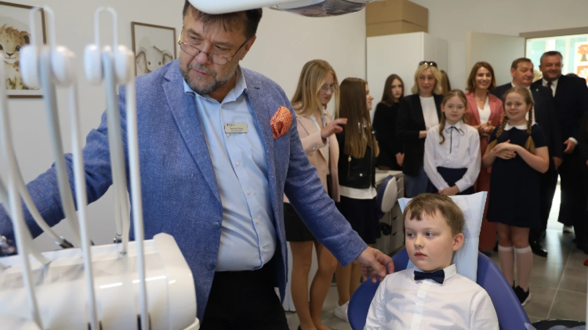 Nowy gabinet umożliwi prowadzenie działań profilaktycznych, przeglądów stomatologicznych oraz podstawowej opieki dentystycznej dla dzieci z pr