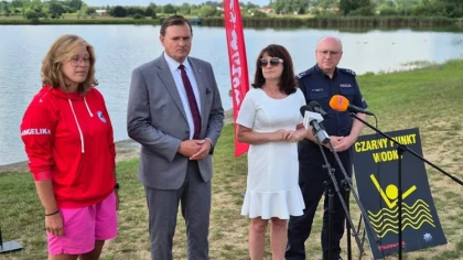 Czarne punkty wodne stoją w miejscach szczególnie niebezpiec