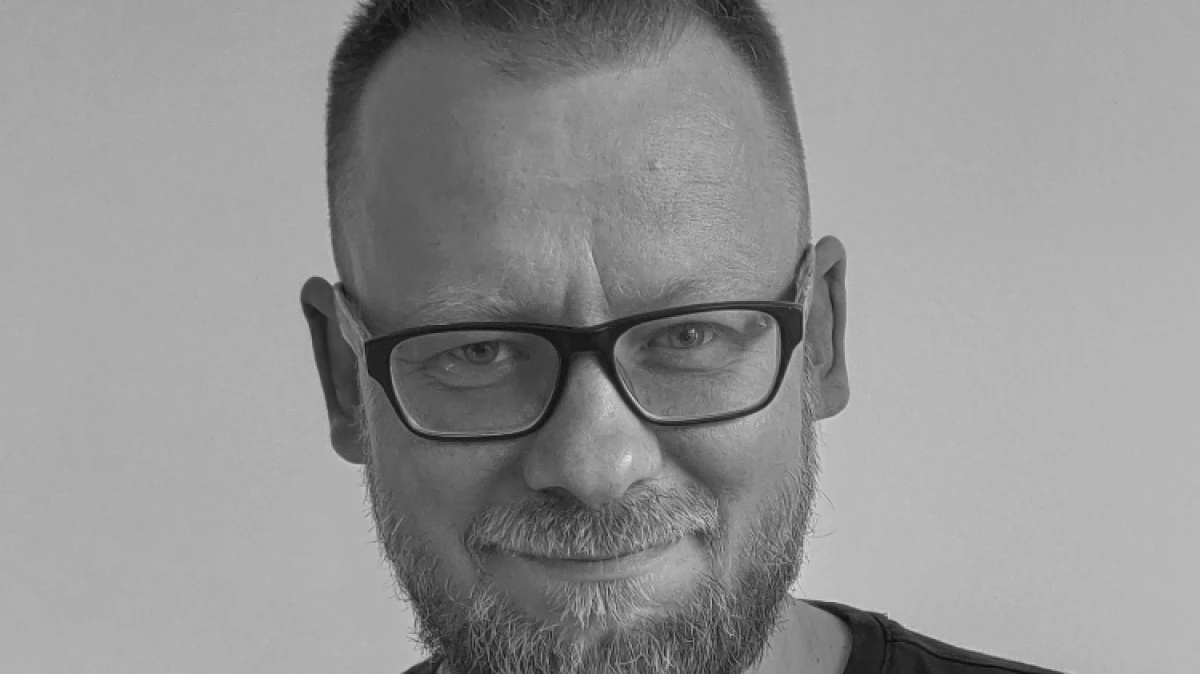 Lek. Paweł Wekwejt był specjalistą położnikiem i ginekologiem. Współpracował m.in. ze szpitalem w Ostrowi Mazowieckiej. Zmarł 9 czerwca w 