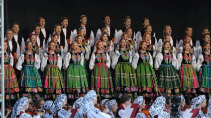 W piątkowe popołudnie teren przy hali MOSiR w Ostrowi Mazowi