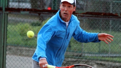 Ostrów Mazowiecka - Adam Styła z Zambrowa wygrał turniej tenisa ziemnego o pucha