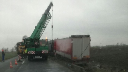 Ostrów Mazowiecka - Kierujący samochodem ciężarowym prawdopodobnie stracił panow