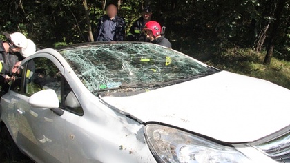 Ostrów Mazowiecka - Kierująca oplem, na łuku drogi wojewódzkiej nr 627 w Czerwin