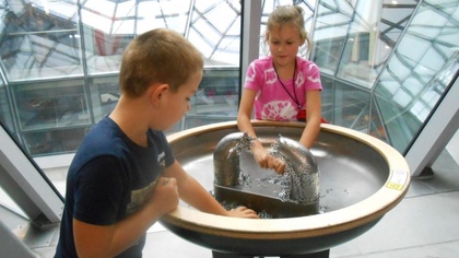 Ostrów Mazowiecka - Na wycieczkę do Warszawy udali się uczniowie klas II i III A