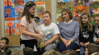 Ostrów Mazowiecka - W czwartek nauczyciele i uczniowie szkoły podstawowej nr 1 w