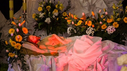 Ostrów Mazowiecka - Na zakończenie wczorajszej liturgii Wielkiego Piątku i drogi