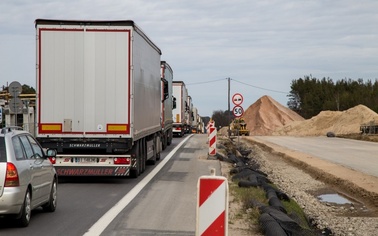 Ostrów Mazowiecka - Na drodze krajowej nr 8 od Ostrowi Mazowieckiej do Poręby tw