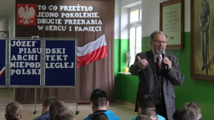 Ostrów Mazowiecka - Zespół Publicznych Placówek Oświatowych w Broku odwiedził Kr