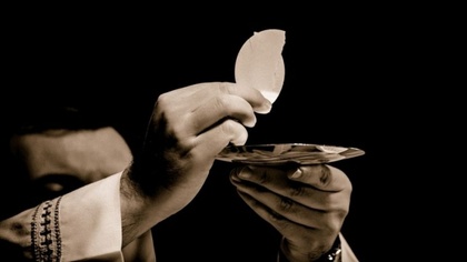 Ostrów Mazowiecka - Biskup łomżyński Janusz Stepnowski podniósł do godności kano