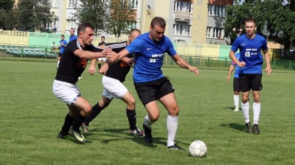 Ostrów Mazowiecka - Spotkanie Ostrovii Ostrów Mazowiecka z KS CK Troszyn jest na