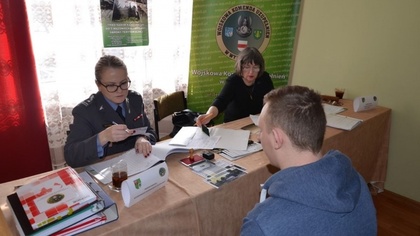 Ostrów Mazowiecka - Ruszyła kwalifikacja wojskowa w Ostrowi Mazowieckiej. Od 1 d